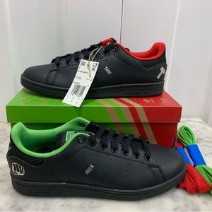 Size 7 Adidas Stan Smith Marvel Edition